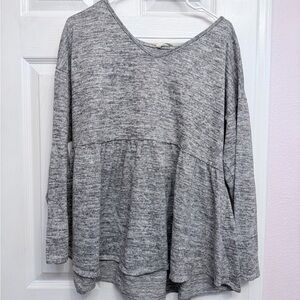 Gray Women's V-Neck Top